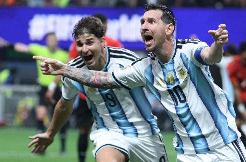  Argentina produce epic World Cup fightback to beat Egypt, reach quarters